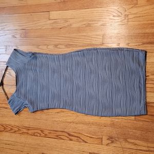 NWOT unbranded gray textured midi bodycon dress size M